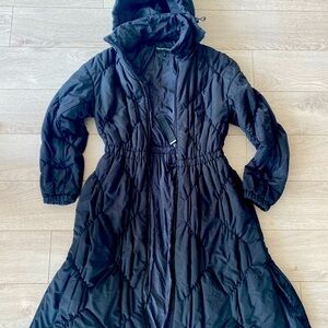 Emporio Armani winter coat with padding. Size small/40